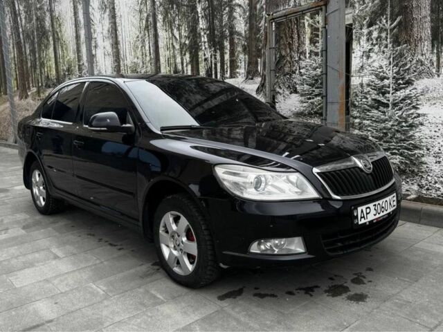 Черный Шкода Октавия, объемом двигателя 1.8 л и пробегом 188 тыс. км за 7100 $, фото 3 на Automoto.ua