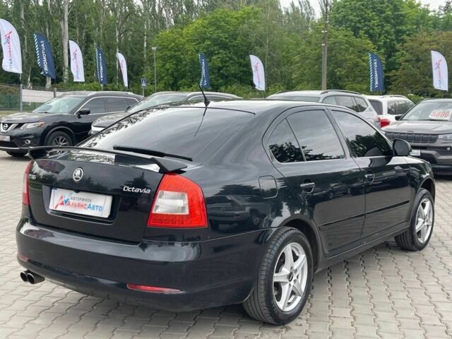 Черный Шкода Октавия, объемом двигателя 2 л и пробегом 260 тыс. км за 8400 $, фото 6 на Automoto.ua