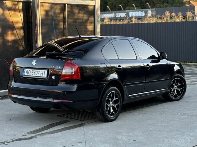 Чорний Шкода Октавія, об'ємом двигуна 1.6 л та пробігом 291 тис. км за 6850 $, фото 8 на Automoto.ua