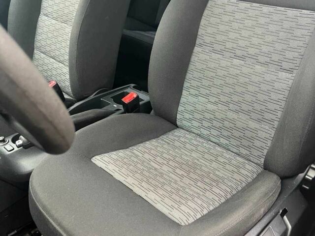 Чорний Шкода Октавія, об'ємом двигуна 1.6 л та пробігом 204 тис. км за 8700 $, фото 8 на Automoto.ua