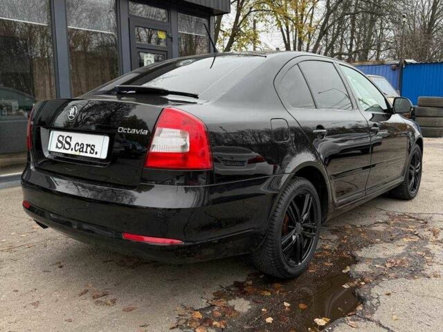 Черный Шкода Октавия, объемом двигателя 1.8 л и пробегом 165 тыс. км за 8000 $, фото 6 на Automoto.ua