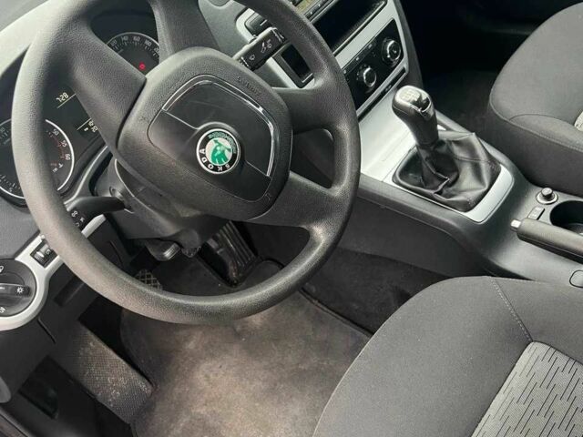 Чорний Шкода Октавія, об'ємом двигуна 1.6 л та пробігом 204 тис. км за 8700 $, фото 9 на Automoto.ua