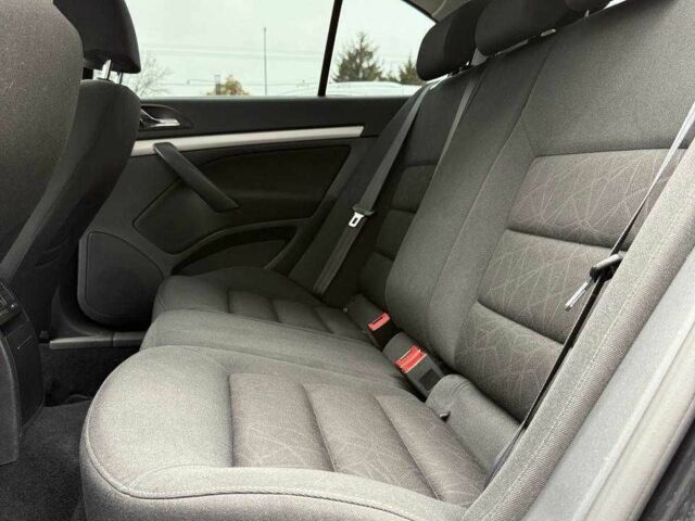 Черный Шкода Октавия, объемом двигателя 1.8 л и пробегом 165 тыс. км за 8000 $, фото 11 на Automoto.ua