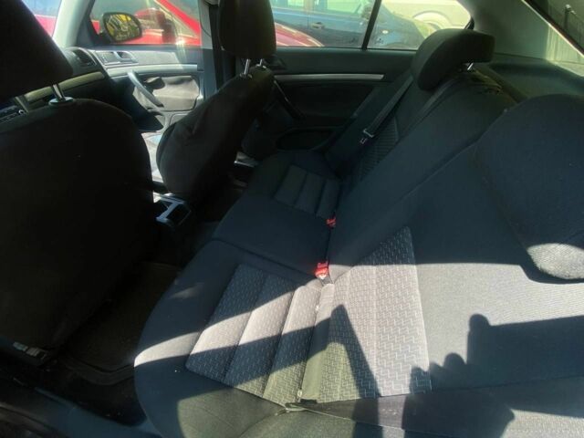 Чорний Шкода Октавія, об'ємом двигуна 1.6 л та пробігом 280 тис. км за 5900 $, фото 10 на Automoto.ua