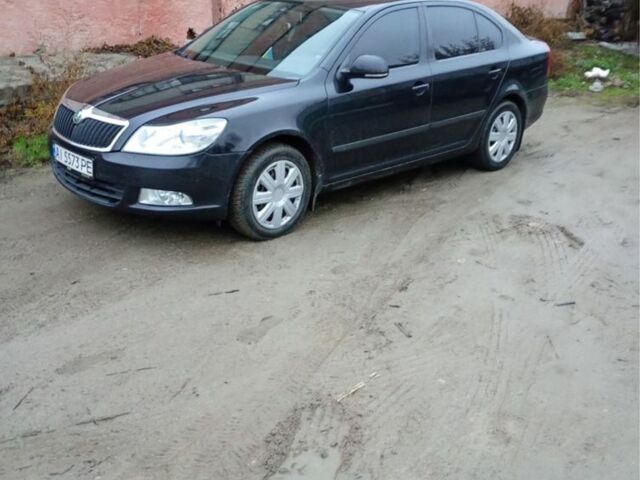 Черный Шкода Октавия, объемом двигателя 1.6 л и пробегом 315 тыс. км за 6500 $, фото 5 на Automoto.ua