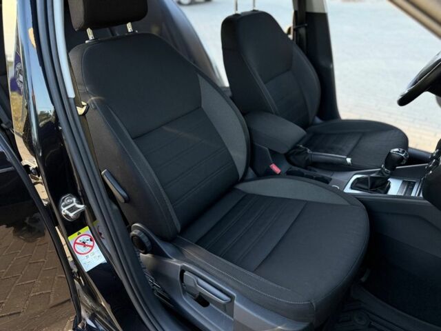 Черный Шкода Октавия, объемом двигателя 1.6 л и пробегом 250 тыс. км за 11800 $, фото 11 на Automoto.ua