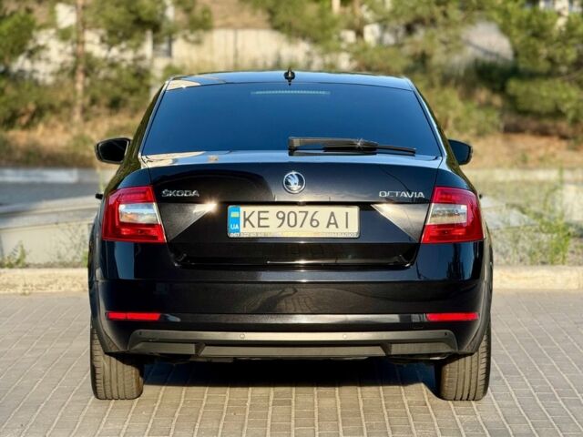 Черный Шкода Октавия, объемом двигателя 1.6 л и пробегом 250 тыс. км за 11800 $, фото 6 на Automoto.ua