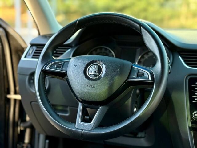 Черный Шкода Октавия, объемом двигателя 1.6 л и пробегом 250 тыс. км за 11800 $, фото 14 на Automoto.ua