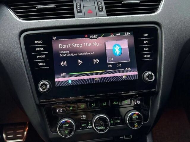 Черный Шкода Октавия, объемом двигателя 1.4 л и пробегом 134 тыс. км за 14000 $, фото 8 на Automoto.ua