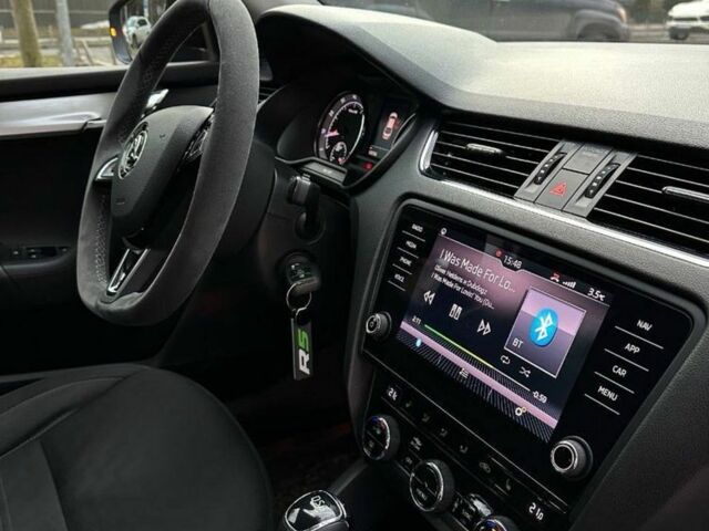 Черный Шкода Октавия, объемом двигателя 1.4 л и пробегом 134 тыс. км за 14000 $, фото 10 на Automoto.ua