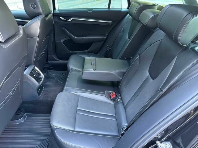 Черный Шкода Октавия, объемом двигателя 2 л и пробегом 33 тыс. км за 13000 $, фото 13 на Automoto.ua