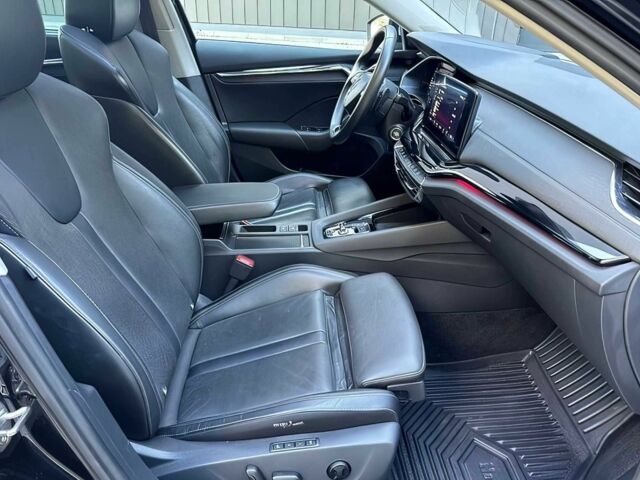 Черный Шкода Октавия, объемом двигателя 2 л и пробегом 33 тыс. км за 13000 $, фото 12 на Automoto.ua