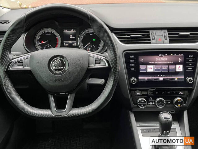 Чорний Шкода Октавія, об'ємом двигуна 1.4 л та пробігом 112 тис. км за 17400 $, фото 8 на Automoto.ua