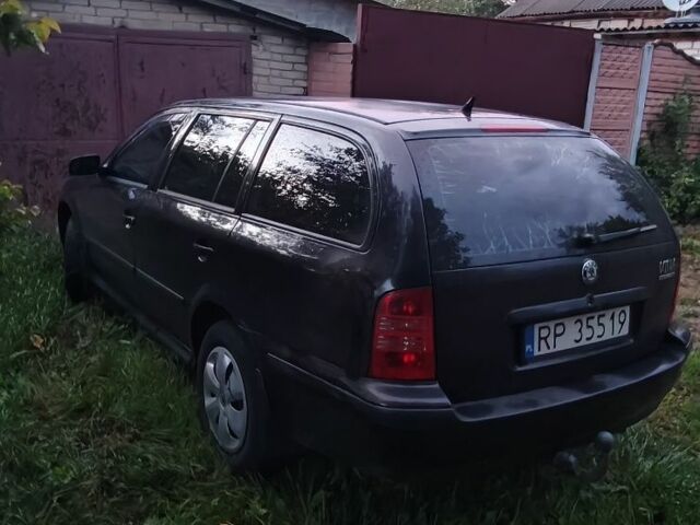 Шкода Октавия 1999 в Синельниковом на Automoto.ua Черный Шкода Октавия, объемом двигателя 0 л и пробегом 446 тыс. км за 2379 $, фото 1 на Automoto.ua