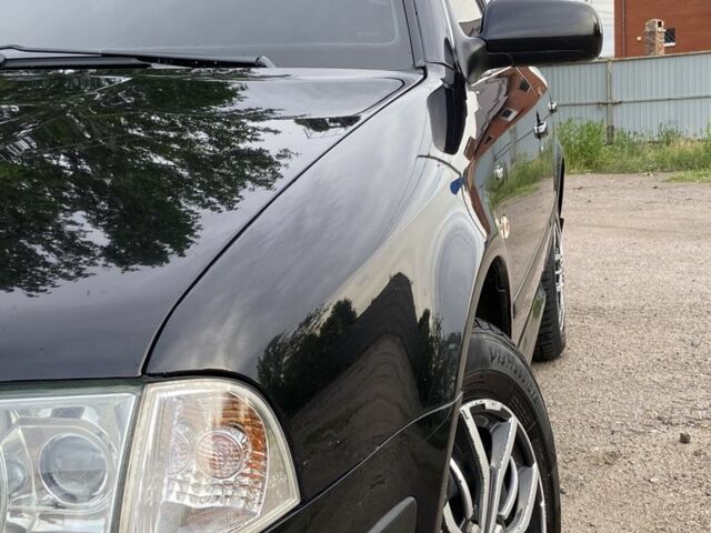 Черный Шкода Октавия, объемом двигателя 1.6 л и пробегом 260 тыс. км за 4700 $, фото 2 на Automoto.ua