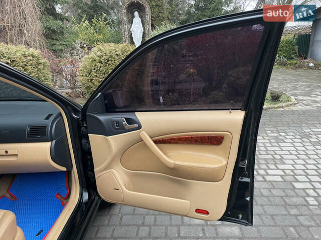 Черный Шкода Октавия, объемом двигателя 1.78 л и пробегом 395 тыс. км за 4500 $, фото 46 на Automoto.ua