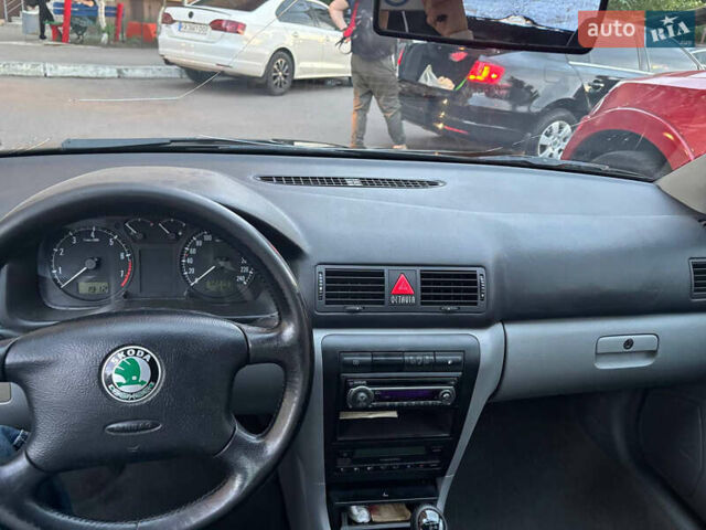 Чорний Шкода Октавія, об'ємом двигуна 1.78 л та пробігом 322 тис. км за 5000 $, фото 8 на Automoto.ua