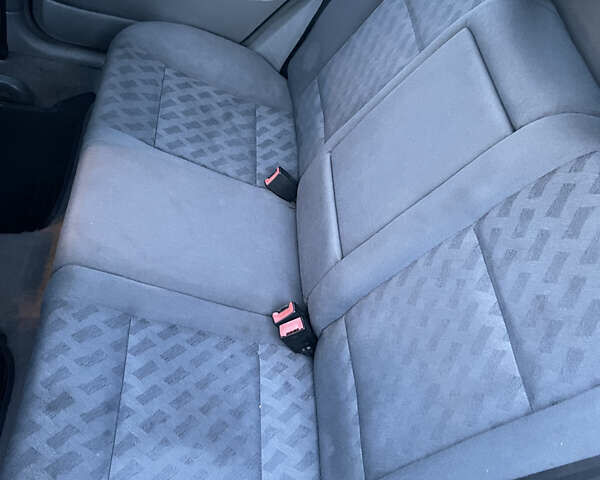 Черный Шкода Октавия, объемом двигателя 1.9 л и пробегом 423 тыс. км за 4200 $, фото 16 на Automoto.ua