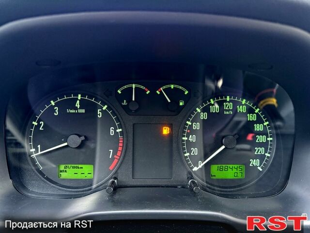 Черный Шкода Октавия, объемом двигателя 2 л и пробегом 188 тыс. км за 4200 $, фото 12 на Automoto.ua