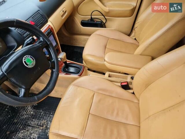 Чорний Шкода Октавія, об'ємом двигуна 1.8 л та пробігом 320 тис. км за 3700 $, фото 14 на Automoto.ua