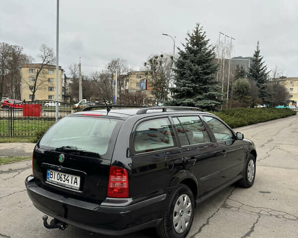 Черный Шкода Октавия, объемом двигателя 1.98 л и пробегом 188 тыс. км за 4200 $, фото 3 на Automoto.ua