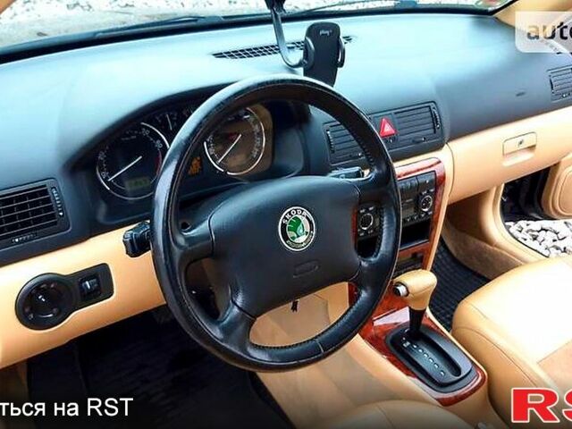 Черный Шкода Октавия, объемом двигателя 1.8 л и пробегом 270 тыс. км за 4500 $, фото 9 на Automoto.ua