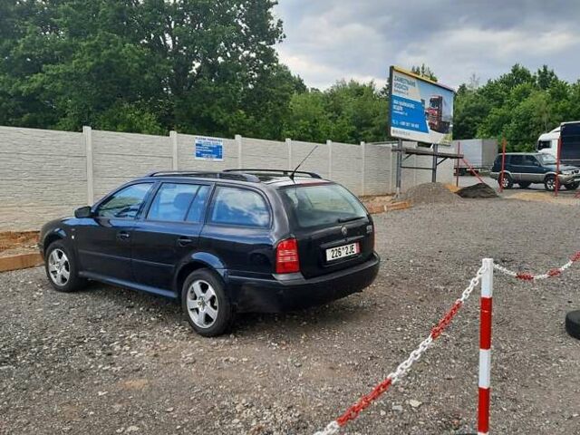 Черный Шкода Октавия, объемом двигателя 1.78 л и пробегом 189 тыс. км за 3800 $, фото 4 на Automoto.ua