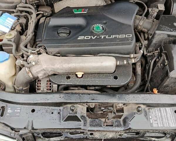 Черный Шкода Октавия, объемом двигателя 1.78 л и пробегом 265 тыс. км за 4500 $, фото 7 на Automoto.ua