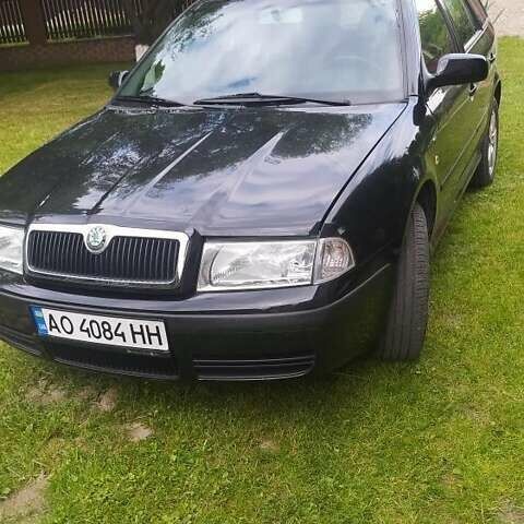 Черный Шкода Октавия, объемом двигателя 1.78 л и пробегом 189 тыс. км за 3800 $, фото 3 на Automoto.ua