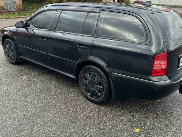 Чорний Шкода Октавія, об'ємом двигуна 1.6 л та пробігом 375 тис. км за 4600 $, фото 3 на Automoto.ua