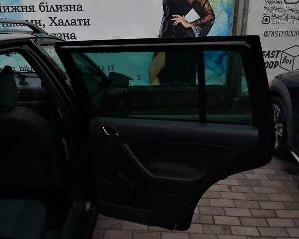 Чорний Шкода Октавія, об'ємом двигуна 1.6 л та пробігом 231 тис. км за 5000 $, фото 9 на Automoto.ua