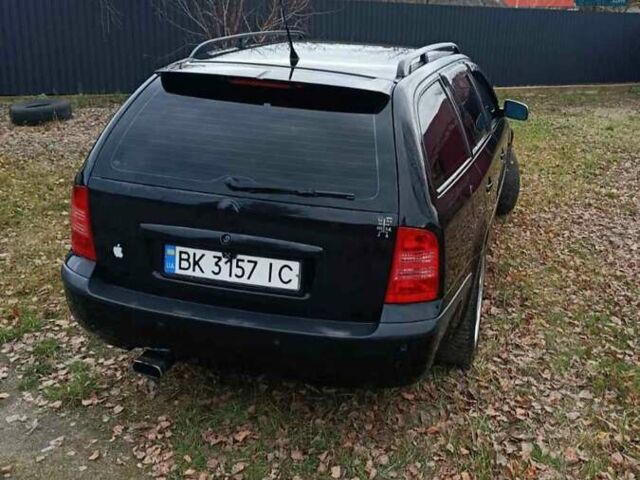 Черный Шкода Октавия, объемом двигателя 1.78 л и пробегом 265 тыс. км за 4500 $, фото 1 на Automoto.ua