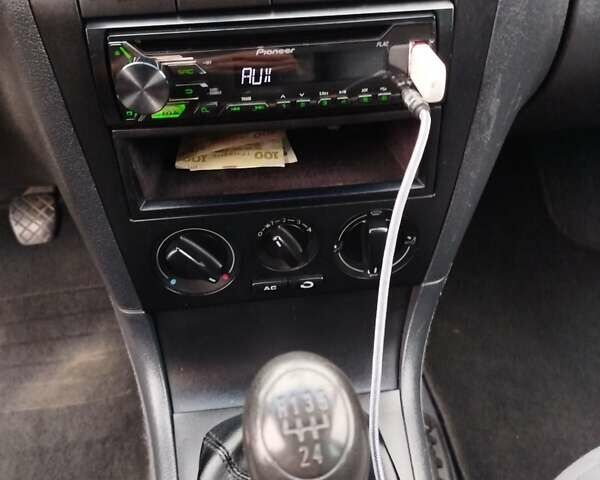 Чорний Шкода Октавія, об'ємом двигуна 1.6 л та пробігом 231 тис. км за 5000 $, фото 21 на Automoto.ua