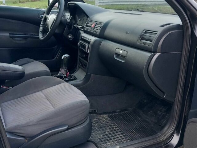 Черный Шкода Октавия, объемом двигателя 0 л и пробегом 350 тыс. км за 2600 $, фото 7 на Automoto.ua