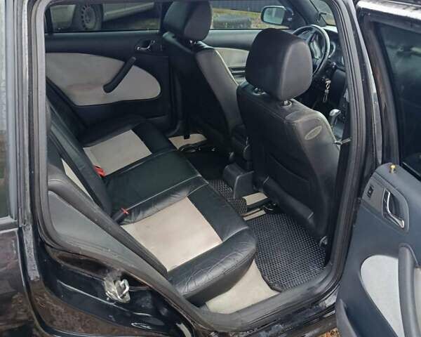 Черный Шкода Октавия, объемом двигателя 1.78 л и пробегом 265 тыс. км за 4500 $, фото 4 на Automoto.ua