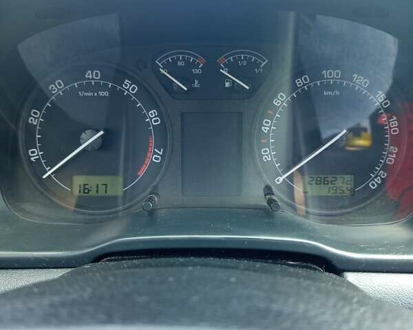 Чорний Шкода Октавія, об'ємом двигуна 1.6 л та пробігом 290 тис. км за 4100 $, фото 6 на Automoto.ua