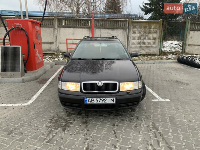 Черный Шкода Октавия, объемом двигателя 1.9 л и пробегом 299 тыс. км за 5000 $, фото 1 на Automoto.ua