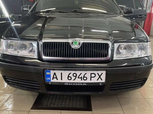 Черный Шкода Октавия, объемом двигателя 2 л и пробегом 275 тыс. км за 4800 $, фото 1 на Automoto.ua