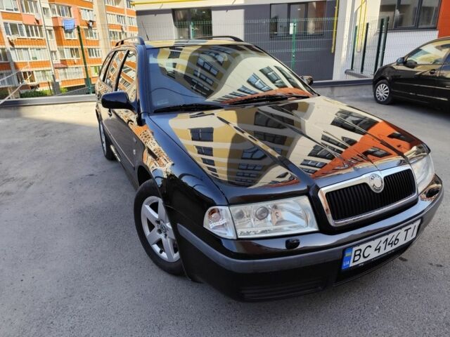 Черный Шкода Октавия, объемом двигателя 1.8 л и пробегом 270 тыс. км за 4700 $, фото 1 на Automoto.ua