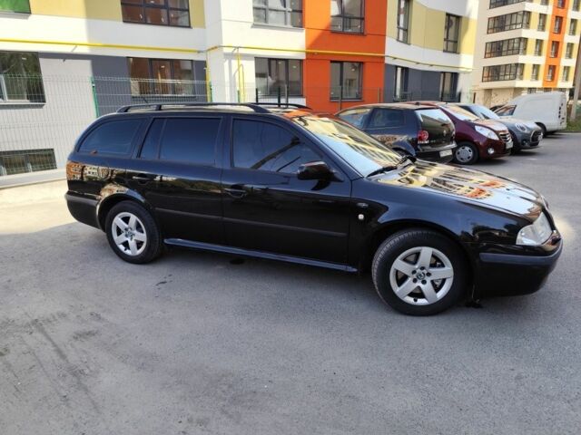 Черный Шкода Октавия, объемом двигателя 1.8 л и пробегом 270 тыс. км за 4700 $, фото 2 на Automoto.ua