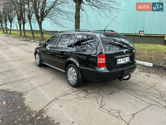 Черный Шкода Октавия, объемом двигателя 1.6 л и пробегом 263 тыс. км за 4500 $, фото 14 на Automoto.ua
