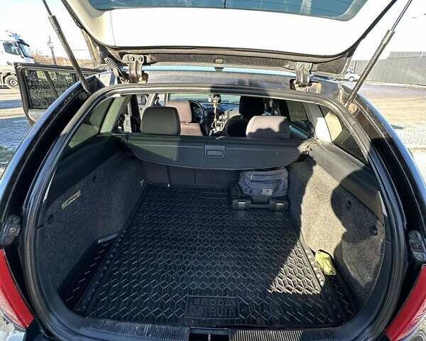 Черный Шкода Октавия, объемом двигателя 1.8 л и пробегом 300 тыс. км за 3700 $, фото 14 на Automoto.ua