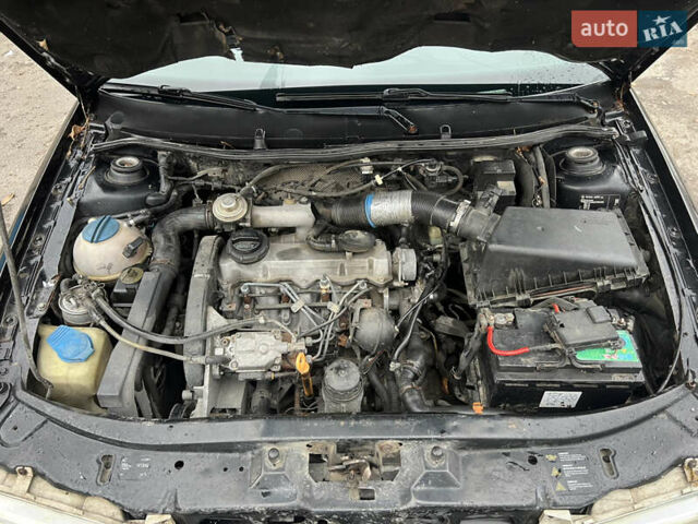 Черный Шкода Октавия, объемом двигателя 1.9 л и пробегом 410 тыс. км за 3000 $, фото 12 на Automoto.ua