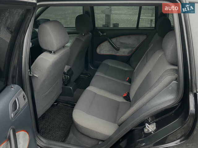 Черный Шкода Октавия, объемом двигателя 1.6 л и пробегом 348 тыс. км за 4200 $, фото 23 на Automoto.ua