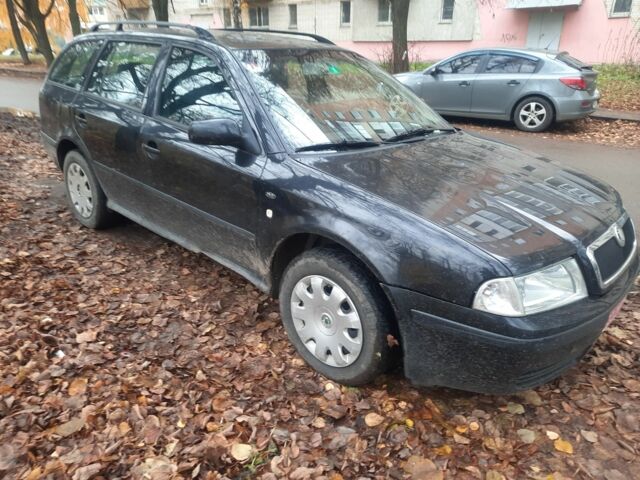 Черный Шкода Октавия, объемом двигателя 1.9 л и пробегом 340 тыс. км за 2700 $, фото 4 на Automoto.ua