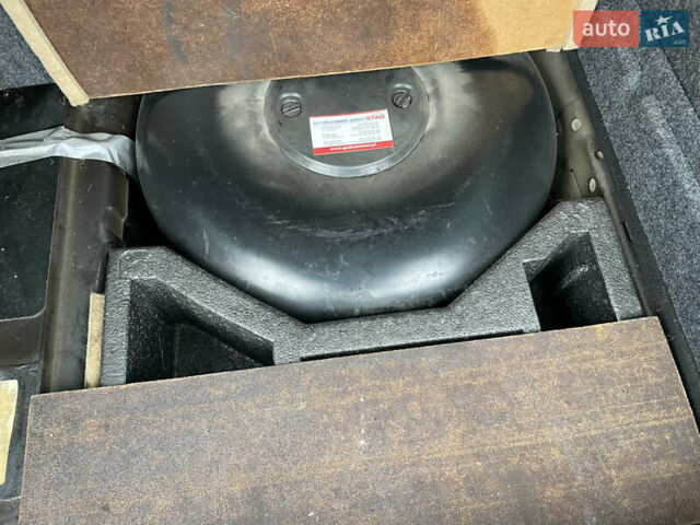 Черный Шкода Октавия, объемом двигателя 1.6 л и пробегом 348 тыс. км за 4200 $, фото 32 на Automoto.ua