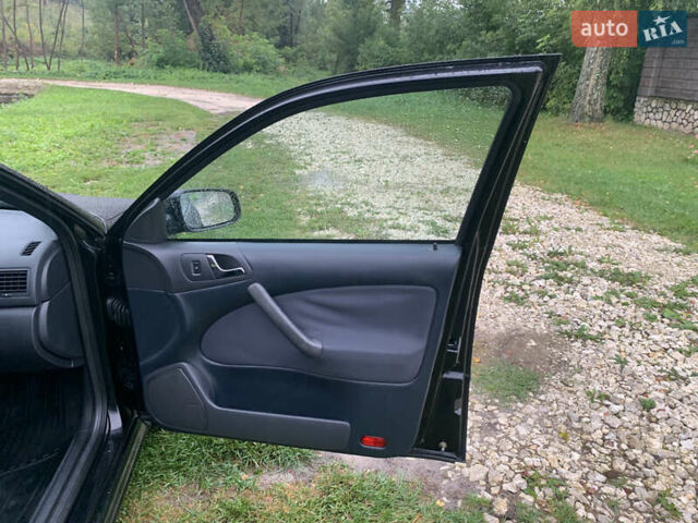 Чорний Шкода Октавія, об'ємом двигуна 1.6 л та пробігом 223 тис. км за 4600 $, фото 8 на Automoto.ua