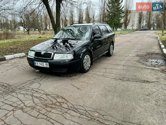 Черный Шкода Октавия, объемом двигателя 1.6 л и пробегом 263 тыс. км за 4500 $, фото 16 на Automoto.ua