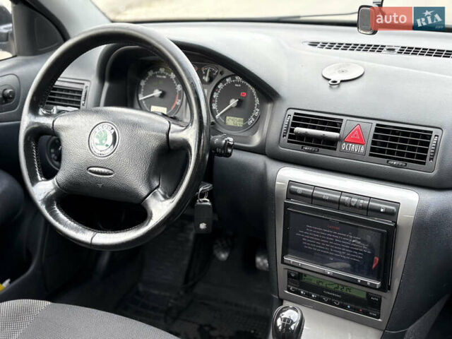 Черный Шкода Октавия, объемом двигателя 1.98 л и пробегом 240 тыс. км за 4450 $, фото 8 на Automoto.ua