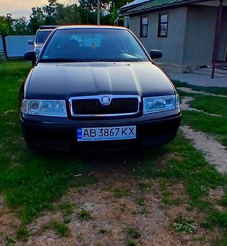 Черный Шкода Октавия, объемом двигателя 1.6 л и пробегом 0 тыс. км за 4300 $, фото 7 на Automoto.ua